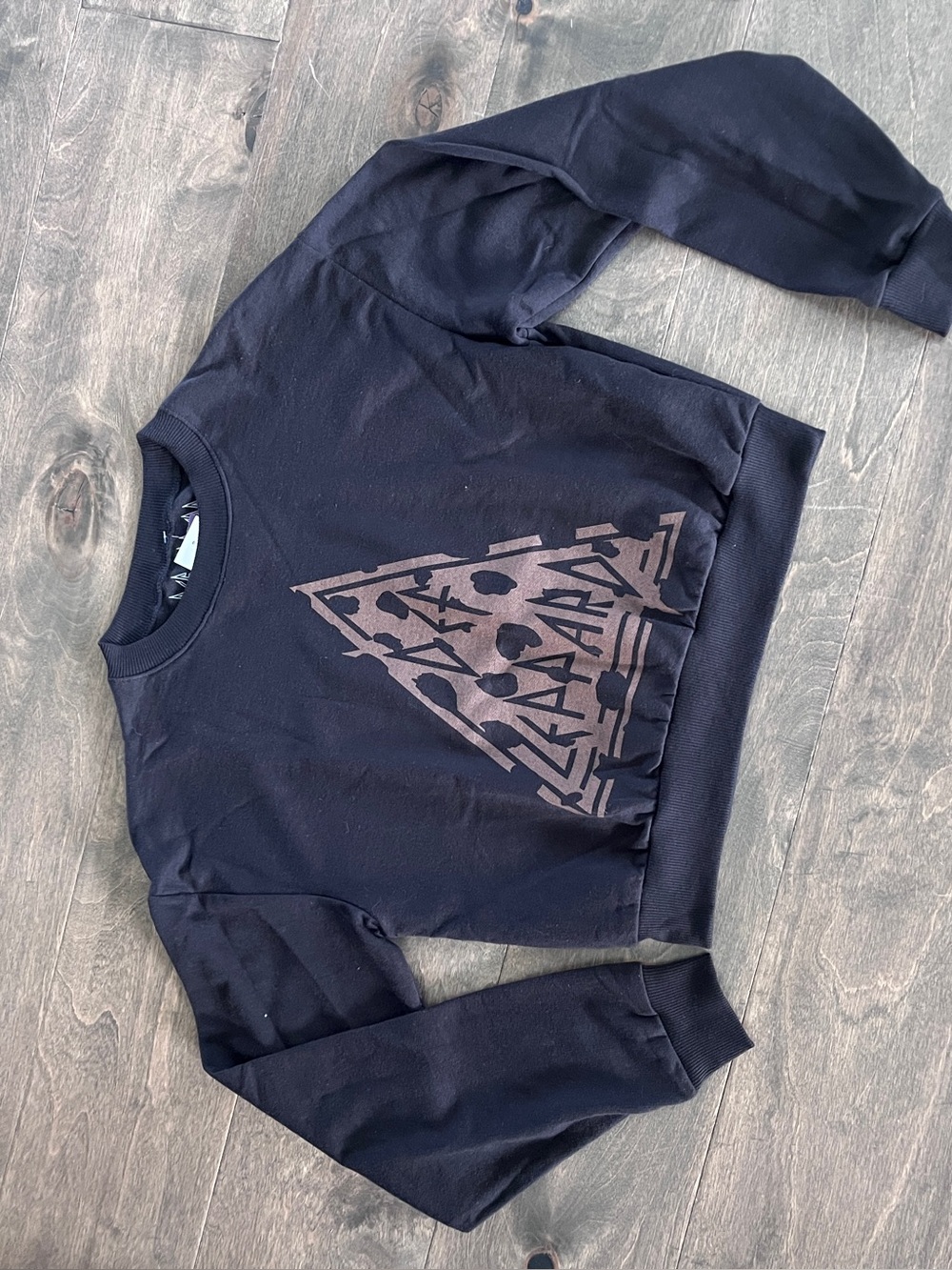 Def Leppard Cropped Longsleeve Sweatshirt